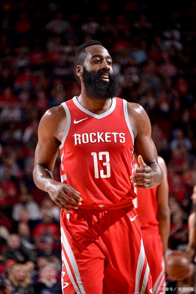 西甲第19轮巴萨主场3-1逆转马竞 奥尔莫进球（西甲第19轮：巴萨主场3-1逆转马竞，奥尔莫破门）