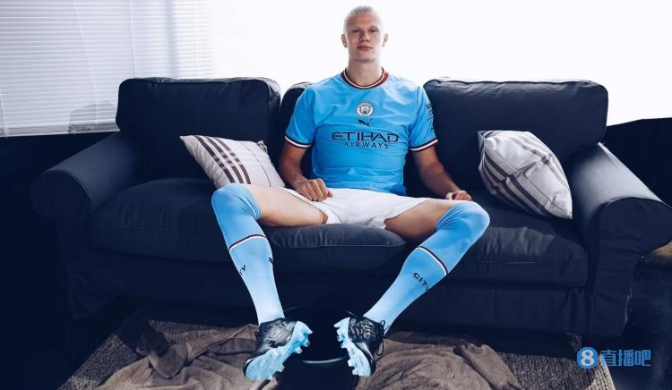 尤文客战佛罗伦萨大名单：小孔赛桑、弗拉霍维奇在列（尤文出征佛罗伦萨名单公布：小孔赛桑、弗拉霍维奇入选）