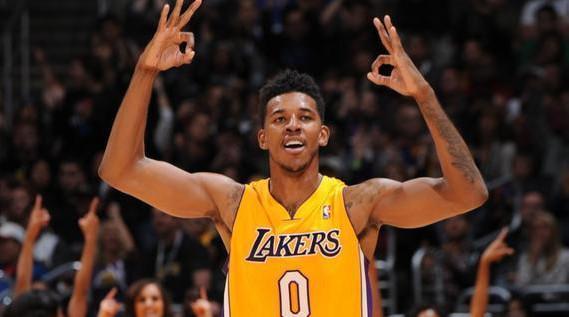 懂球帝中超收官报告：您是这一千四百万分之一吗？（懂球帝发布中超收官数据：你在那一千四百万里吗？）