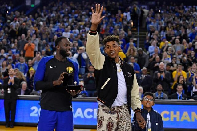 卡拉格公开向萨拉赫道歉，强调其利物浦贡献（卡拉格公开向萨拉赫致歉并肯定其对利物浦的贡献）