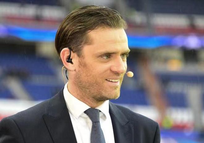 跟队记者：国米已经与16岁边锋杰齐达成续约协议（队记：国米已与16岁边锋杰齐完成续约）