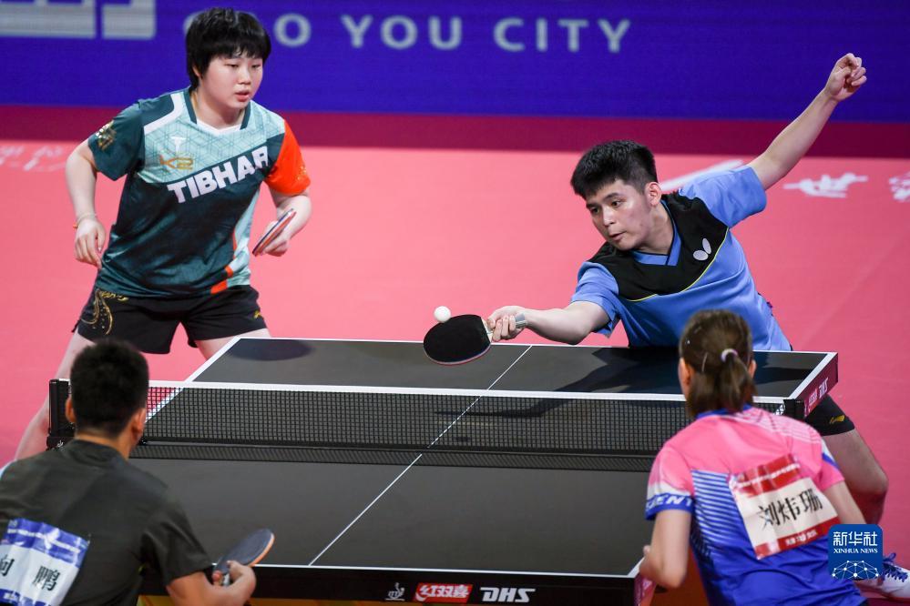 费耶诺德作 费耶诺德作